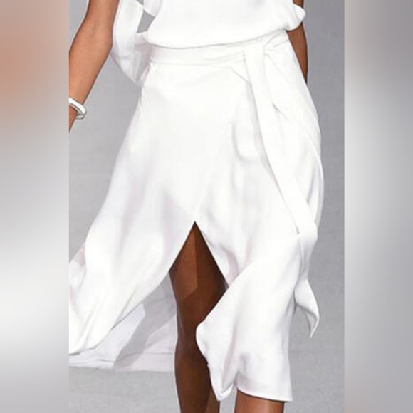 Sleeveless Pure Color Split Midi Dress - Picture 3 of 4